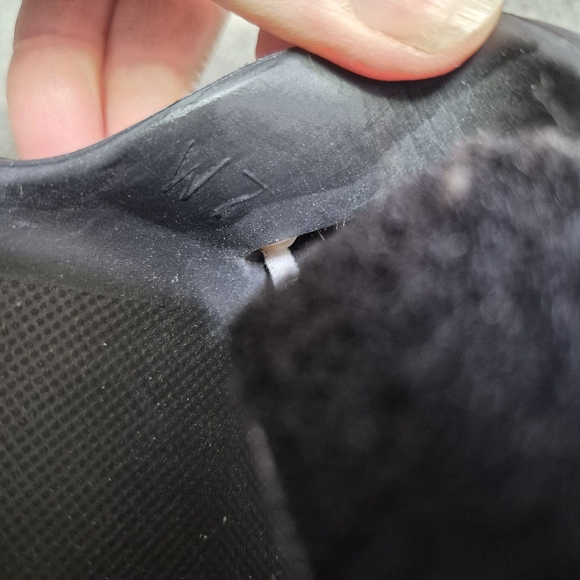 Ugg Sports Yeah Sandals Size 7 - Picture 11 of 11